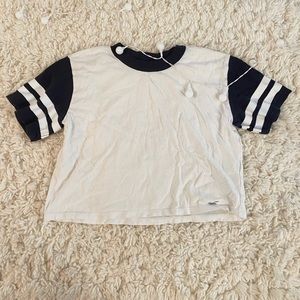 Hollister small crop top